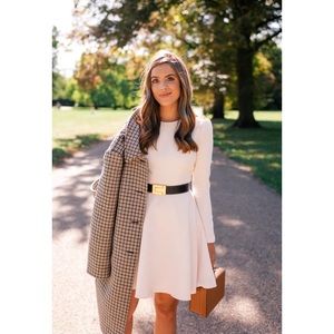 Gal Meets Glam Celeste Dress in Cream/Ivory